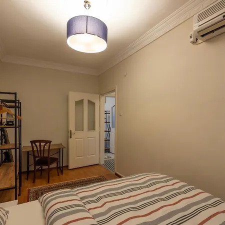 Apartment In The Centre Of Taksim And Galataport 3 Bedrooms In Istanbul